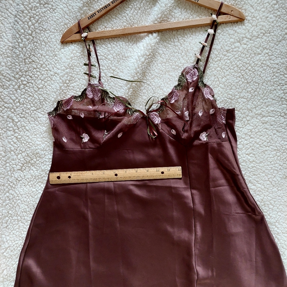 LAST CHANCE Vintage brown y2k 90s Lingerie slip dress with flower embroidery